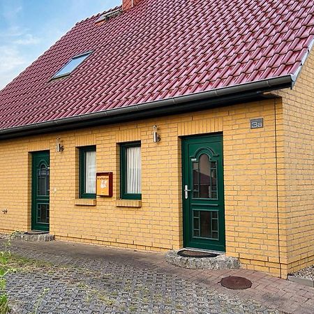 Ferienhaus Zum Findling เกอเรน ภายนอก รูปภาพ