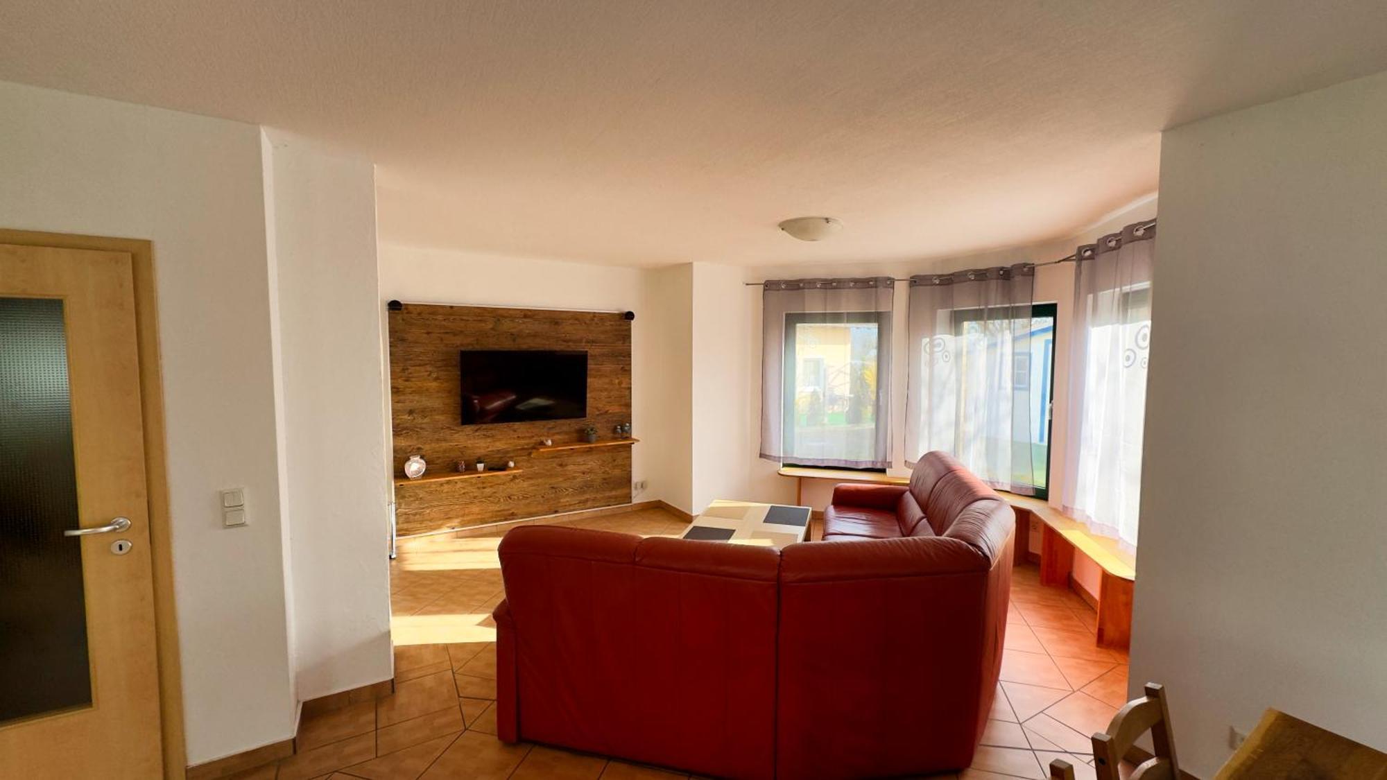 Ferienhaus Zum Findling เกอเรน ภายนอก รูปภาพ